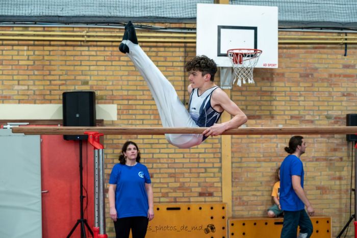 Suite fête de la gym des compétitifs  