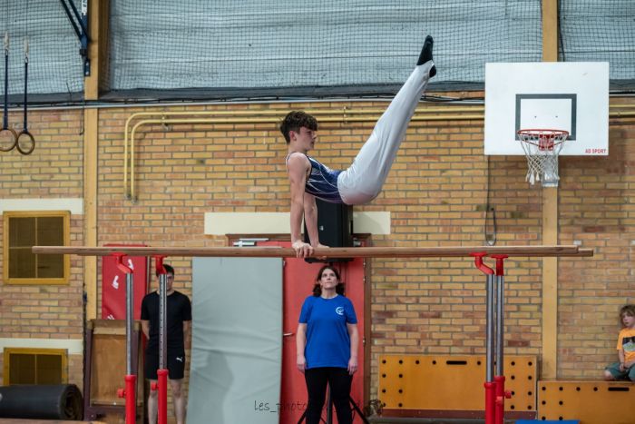 Suite fête de la gym des compétitifs  