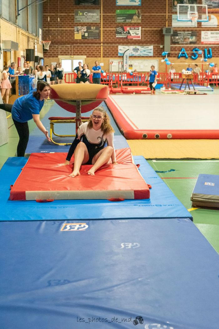 Evolution au saut fête de la gym 